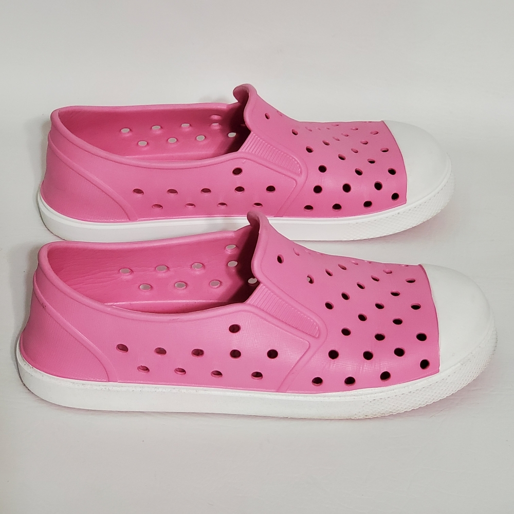Place Foam Pink Slip On Sneakers with White Toe - Picture 5 of 11